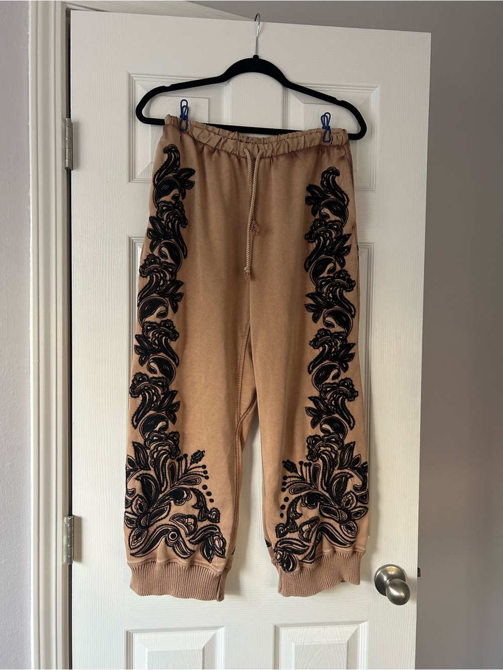FP Movement by Free People Beige Jogger Pants with Black Embroidered Appliqué XS